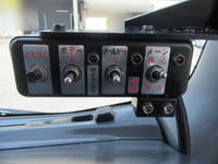 いすゞエルフパッカー車（塵芥車）小型（2t・3t）[写真36]