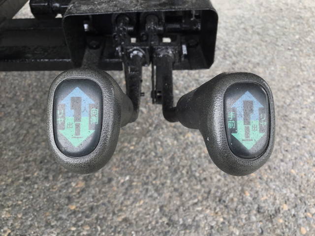 いすゞフォワードクレーン6段中型（4t）[写真19]