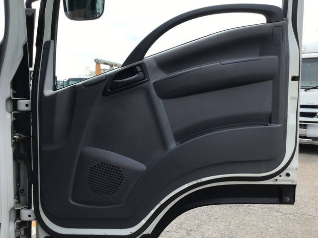 いすゞフォワードクレーン6段中型（4t）[写真30]