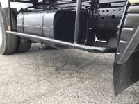 三菱ふそうキャンターコンテナ専用車小型（2t・3t）[写真21]