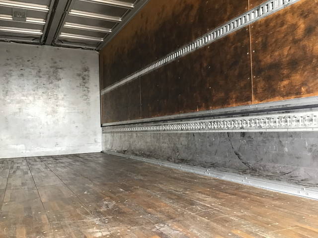 UDトラックスコンドルアルミウイング中型（4t）[写真16]