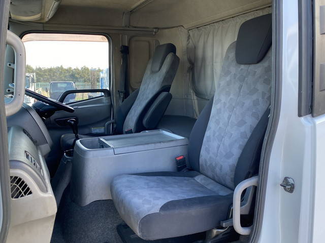 UDトラックスコンドルアルミウイング中型（4t）[写真35]