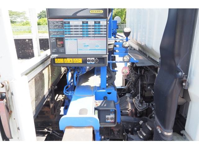 三菱ふそうキャンタークレーン4段小型（2t・3t）[写真15]