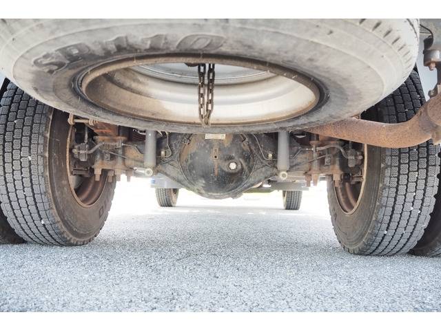 三菱ふそうキャンタークレーン4段小型（2t・3t）[写真23]