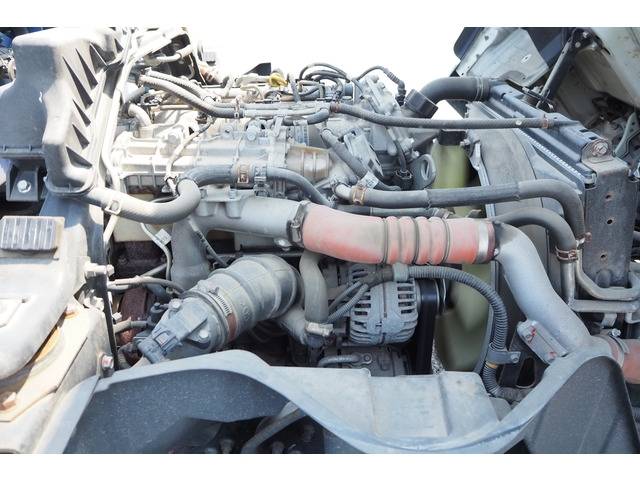 三菱ふそうキャンタークレーン4段小型（2t・3t）[写真29]