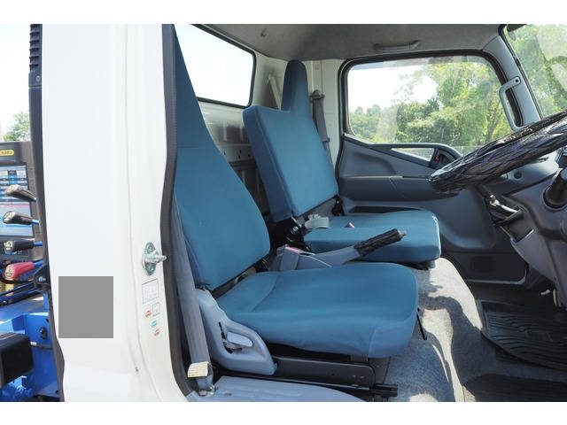 三菱ふそうキャンタークレーン4段小型（2t・3t）[写真36]