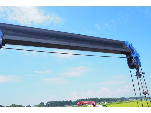 三菱ふそうキャンタークレーン4段小型（2t・3t）[写真08]