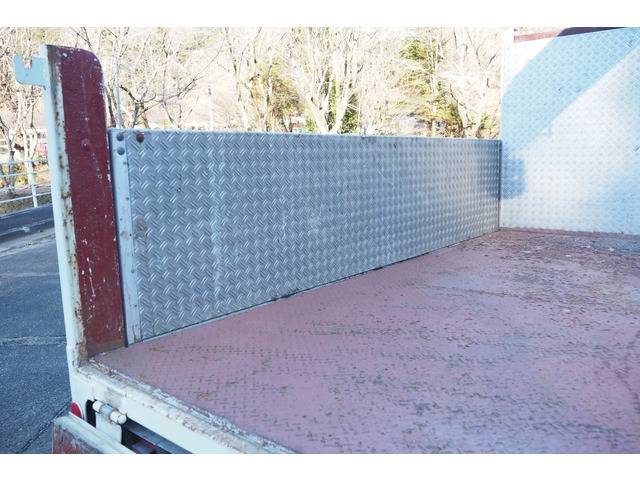 三菱ふそうキャンタークレーン5段小型（2t・3t）[写真15]