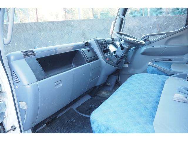 三菱ふそうキャンタークレーン5段小型（2t・3t）[写真31]