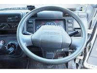 三菱ふそうキャンタークレーン5段小型（2t・3t）[写真38]