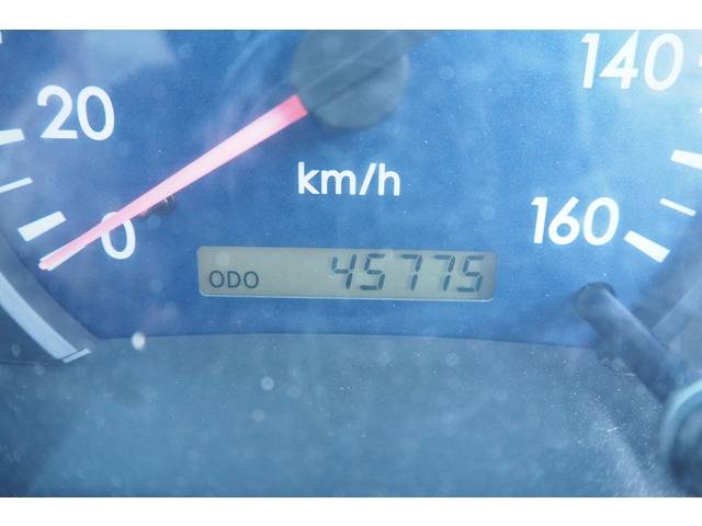 三菱ふそうキャンタークレーン5段小型（2t・3t）[写真40]