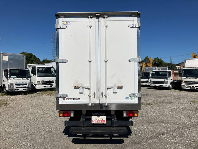 いすゞエルフ冷凍車（冷蔵車）小型（2t・3t）[写真10]