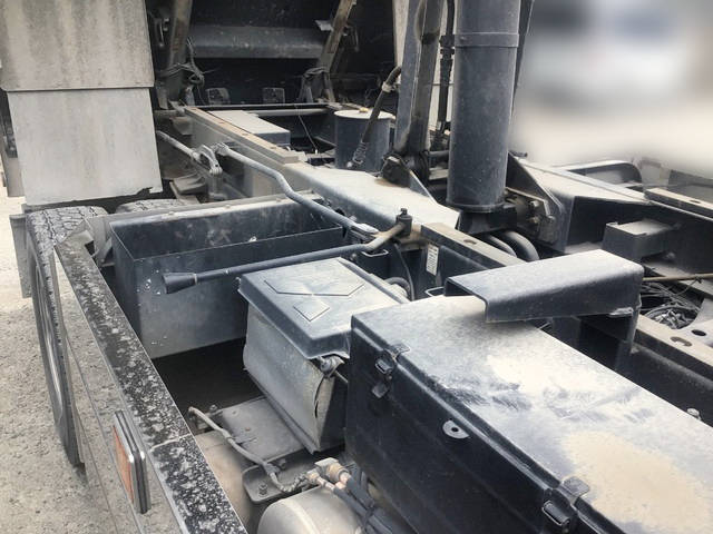 三菱ふそうファイターダンプ増トン（6t・8t）[写真13]