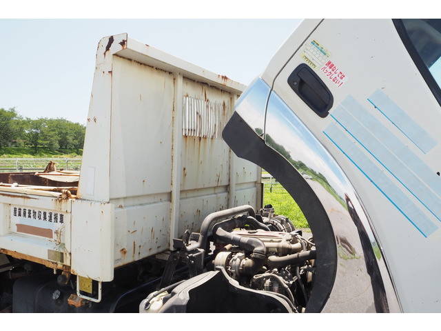 日野デュトロローダーダンプ小型（2t・3t）[写真29]