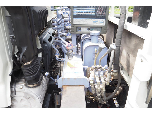 トヨタダイナクレーン5段小型（2t・3t）[写真14]