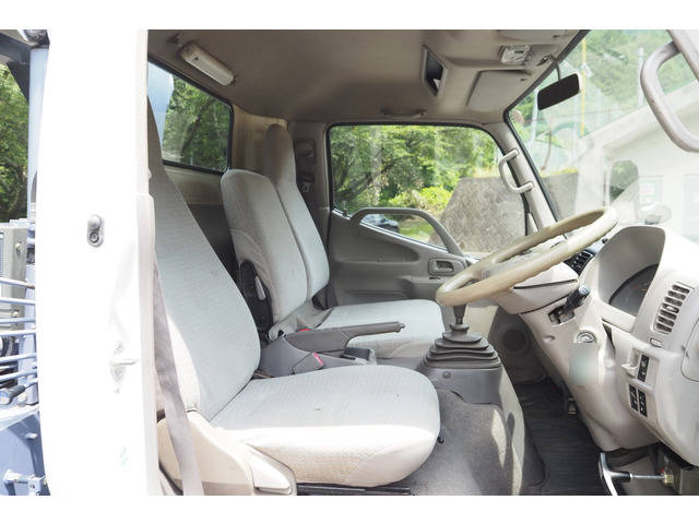 トヨタダイナクレーン5段小型（2t・3t）[写真29]