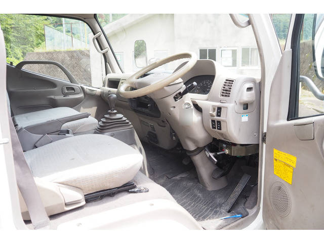 トヨタダイナクレーン5段小型（2t・3t）[写真31]