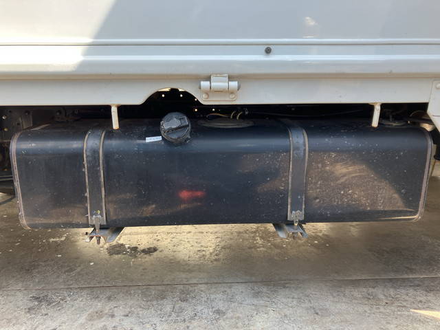 日産アトラス平ボディ小型（2t・3t）[写真19]