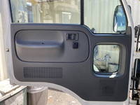 日産アトラス平ボディ小型（2t・3t）[写真25]