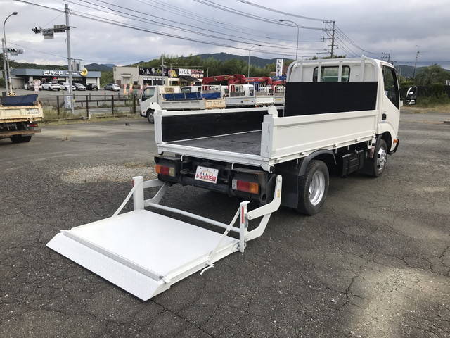 日野デュトロ平ボディ小型（2t・3t）[写真15]