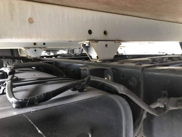 日野デュトロ平ボディ小型（2t・3t）[写真23]