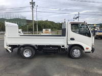 日野デュトロ平ボディ小型（2t・3t）[写真06]