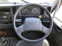 いすゞフォワード回送車増トン（6t・8t）[写真29]