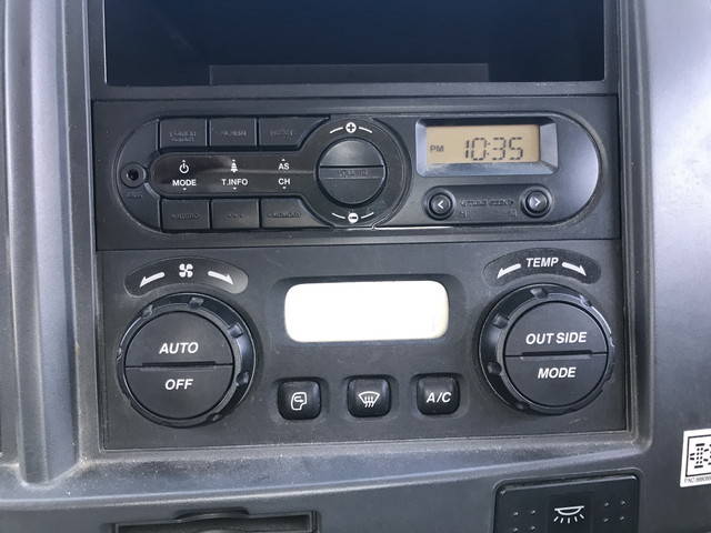 いすゞフォワード回送車増トン（6t・8t）[写真31]