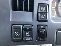 いすゞフォワード回送車増トン（6t・8t）[写真38]