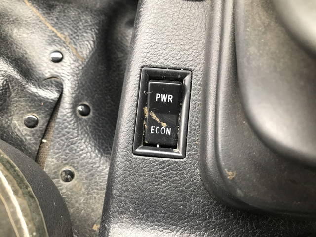 日野レンジャーダンプ中型（4t）[写真36]