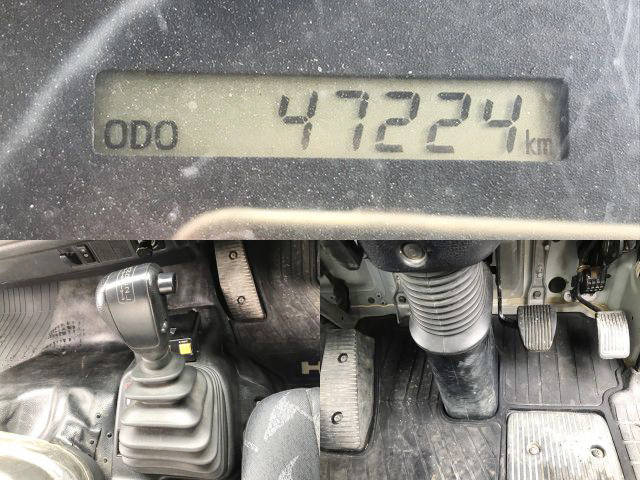 日野レンジャーダンプ中型（4t）[写真38]