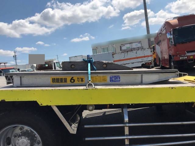 日野プロフィアセルフローダー大型（10t）[写真11]