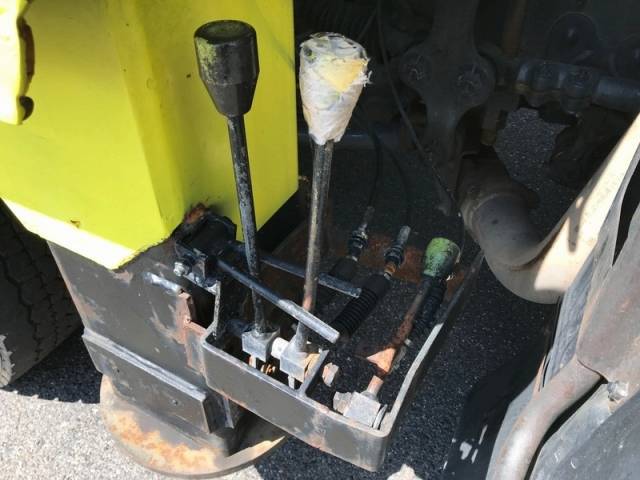 日野プロフィアセルフローダー大型（10t）[写真16]