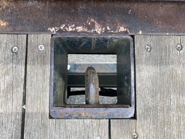 いすゞエルフセーフティローダー小型（2t・3t）[写真10]