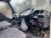 いすゞエルフセーフティローダー小型（2t・3t）[写真28]