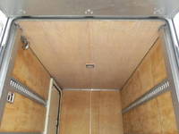 トヨタトヨエースパネルバン小型（2t・3t）[写真16]