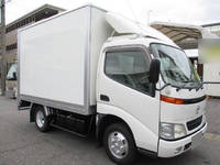 トヨタトヨエースパネルバン小型（2t・3t）[写真01]