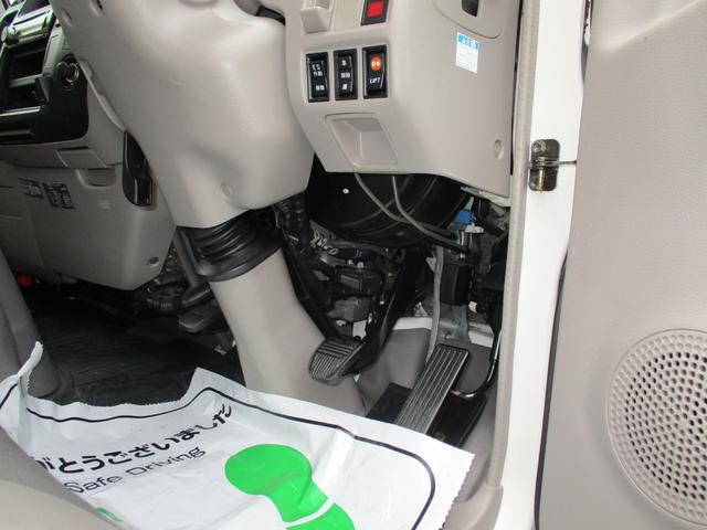 トヨタトヨエースパネルバン小型（2t・3t）[写真20]