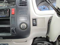 トヨタトヨエースパネルバン小型（2t・3t）[写真21]