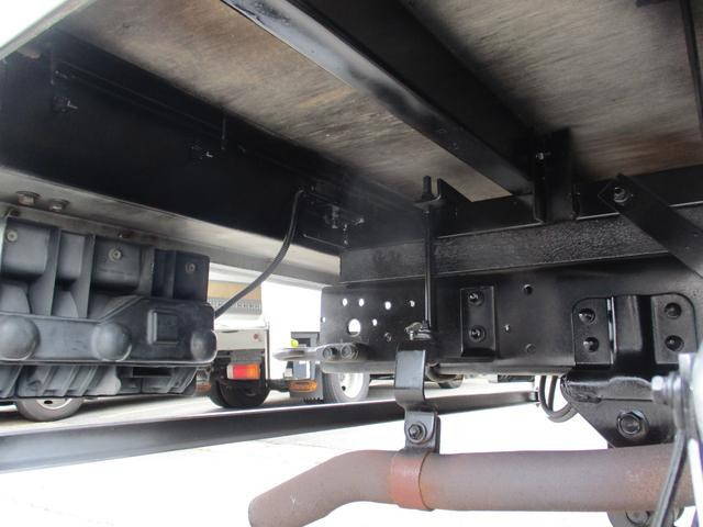 トヨタトヨエースパネルバン小型（2t・3t）[写真31]