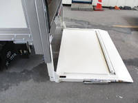 トヨタトヨエースパネルバン小型（2t・3t）[写真06]