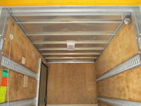 日野デュトロパネルバン小型（2t・3t）[写真16]