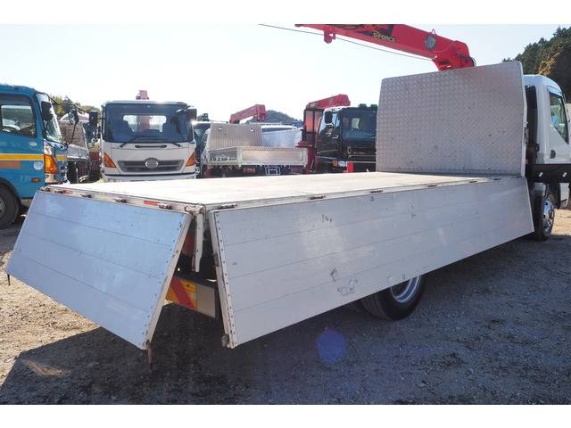 三菱ふそうキャンタークレーン4段小型（2t・3t）[写真14]