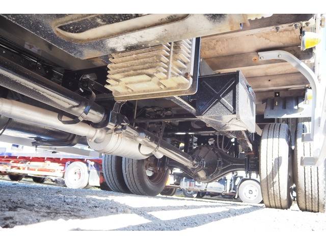 三菱ふそうキャンタークレーン4段小型（2t・3t）[写真26]