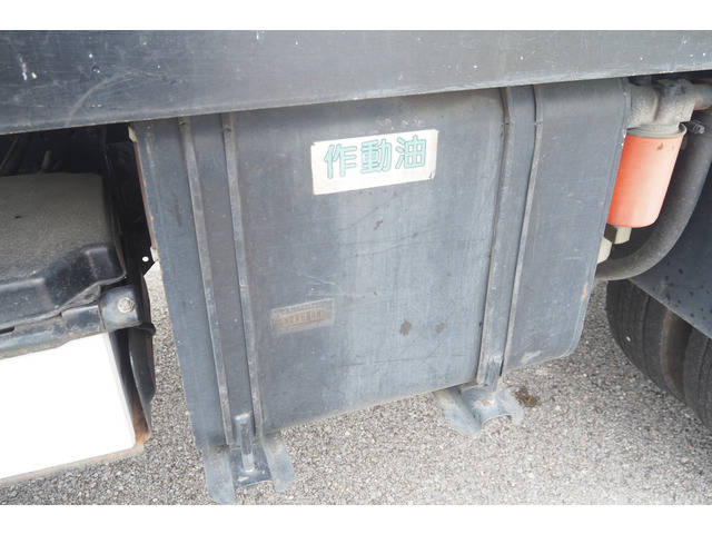 三菱ふそうキャンター高所作業車小型（2t・3t）[写真21]