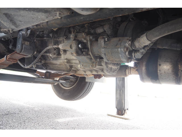 三菱ふそうキャンター高所作業車小型（2t・3t）[写真22]