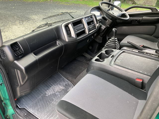 日野レンジャーアルミブロック中型（4t）[写真27]