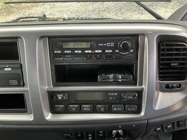 日野レンジャーアルミブロック中型（4t）[写真35]