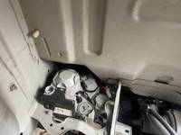 三菱ふそうキャンター平ボディ小型（2t・3t）[写真16]