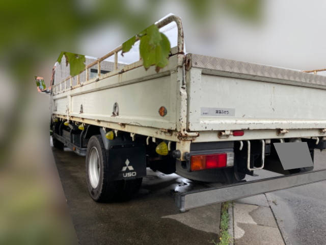 三菱ふそうキャンター平ボディ小型（2t・3t）[写真02]